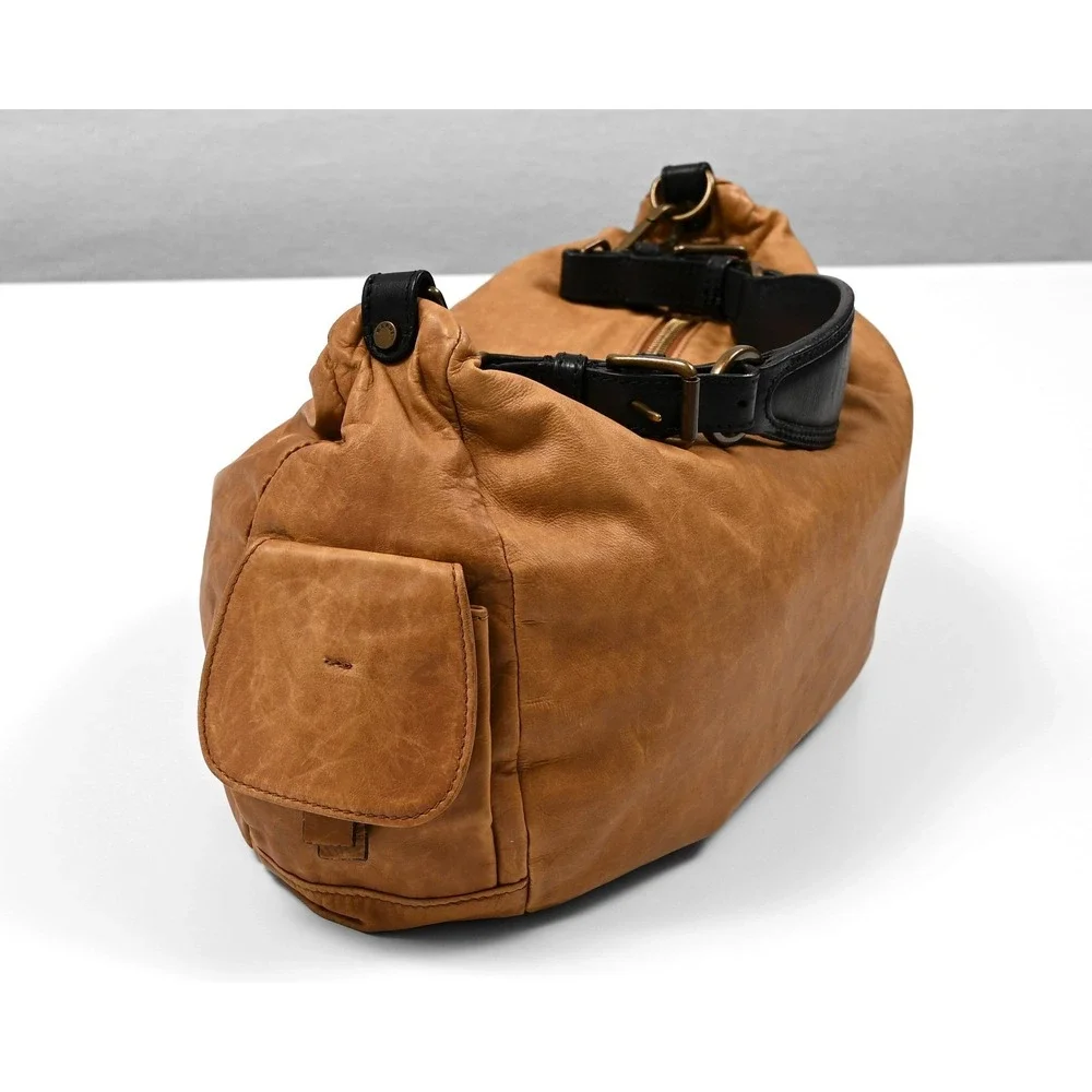 MARNI Light Brown Leather Hobo Shoulder Bag Italy Zip Pocket Magnetic Snaps Soft